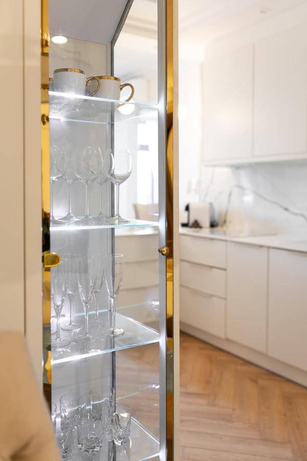 Gold Apartment شتيتشينيك المظهر الخارجي الصورة